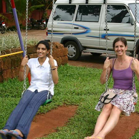 Pagoda Resorts Alappuzha Exteriör bild
